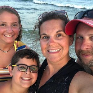 Meet your Posher, Melissa